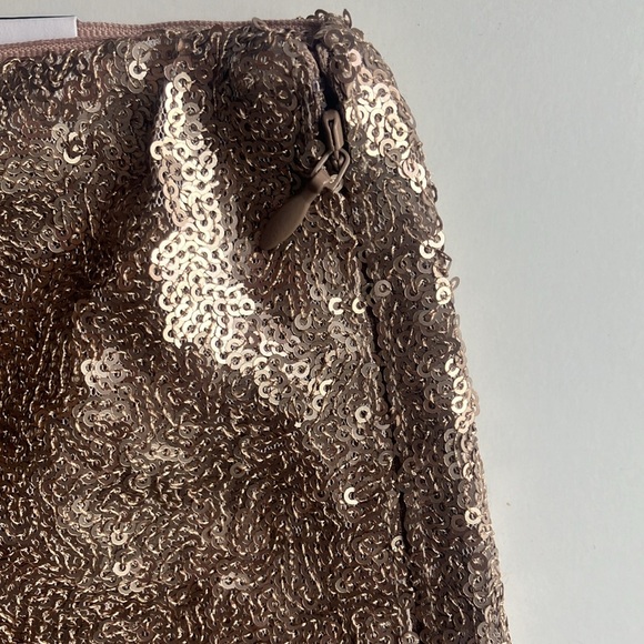 Gap gold sequin mini skirt - Picture 2 of 4